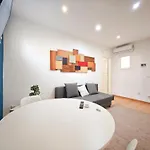 Bari Central Apartment 바리