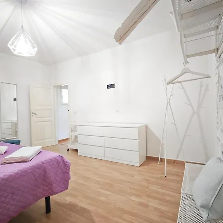 Bari Central Apartment בארי