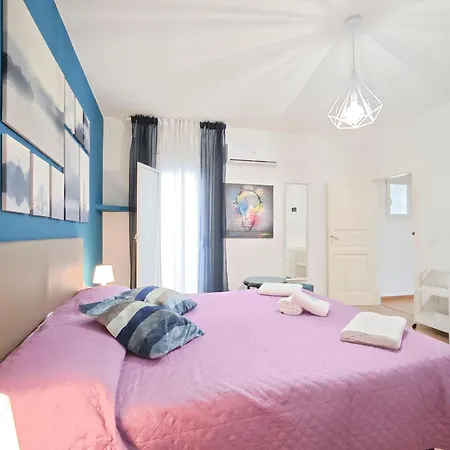 Bari Central Apartment Apartamento