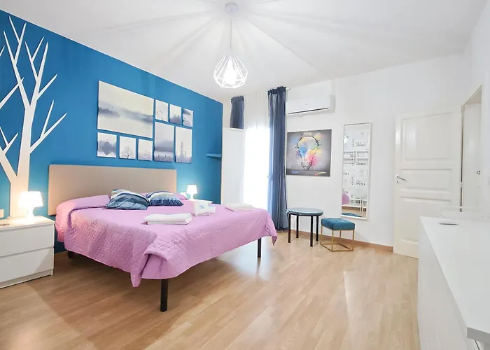 Bari Central Apartment *